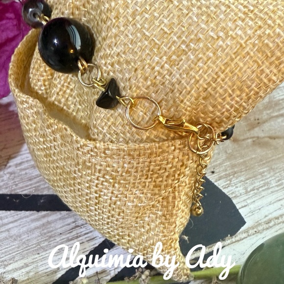 Chunky round onyx beads gold bracelet adjustable to any size - Picture 2 of 2